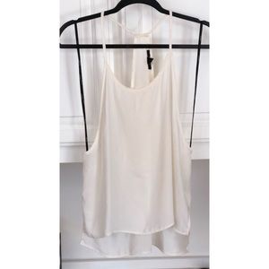 Flowy off-White Tank Top